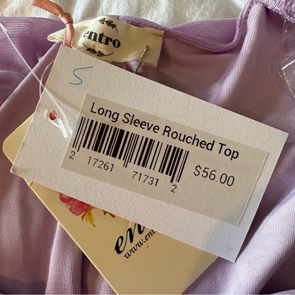 Entro Ruched Top - Picture 5 of 8